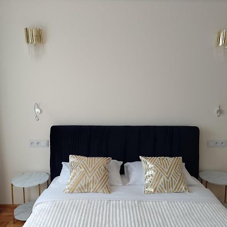 Alexa D'Oro Rooms คราคูฟ ภายนอก รูปภาพ