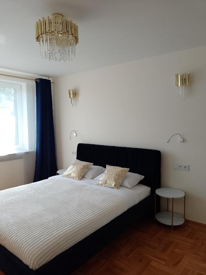 Alexa D'Oro Rooms คราคูฟ ภายนอก รูปภาพ