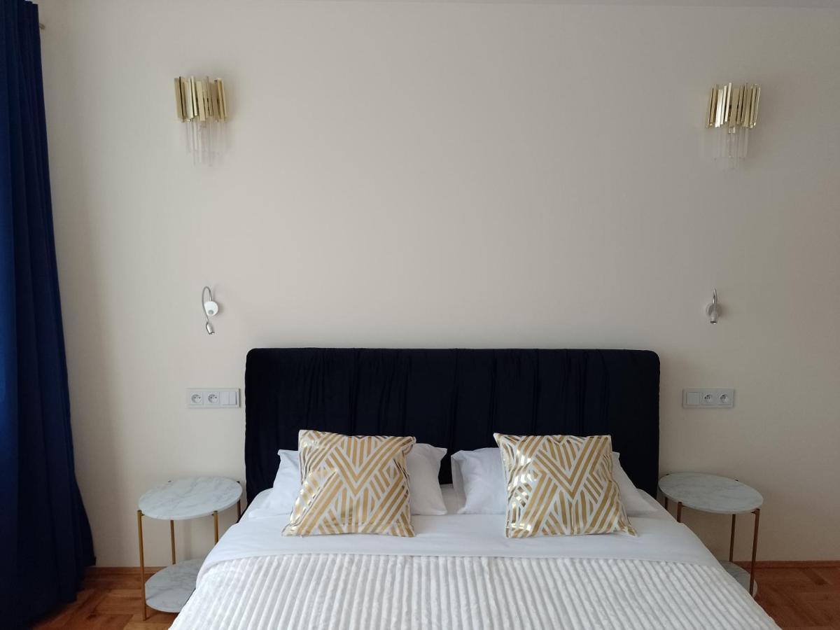 Alexa D'Oro Rooms คราคูฟ ภายนอก รูปภาพ